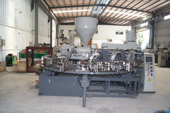 110-150 paren/Uur Sandelhout die tot Machine maken Volledige Productielijn voor pvc-Pantoffel