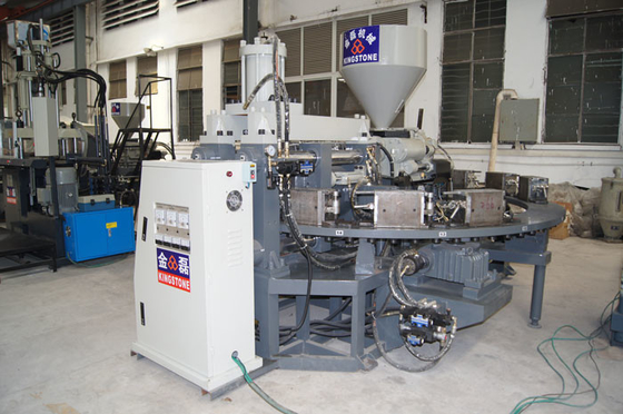 PLC Controle Plastic Schoenen die Machine voor de Manierlaarzen van de Korte dame/maken Pantoffel/Sandals