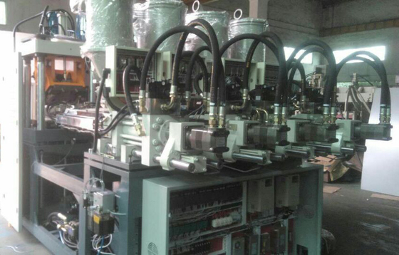 Statische Enige het Maken van TPR Machine 70-100 Paren per Uur voor Voetbalschoen Enige Productie