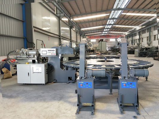 Lage de Binnenzool Roterende Injectie van Hielenschoenen pp het Vormen Machine 12/16/20/24 Posten