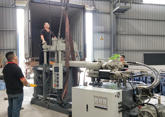 Automatische Opener Roterende Laars die tot Machine voor Veiligheidslaarzen Twee maken Kleur