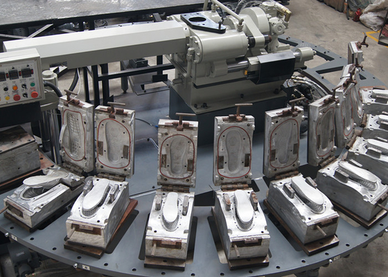 Plastic pvc-Luchtslag Rubberchappal Flip Flop Making Machine