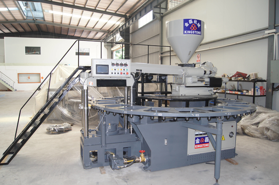 Automatische Productie Plastic Schoen die Machine/Materiaal het Pakket van Nacked maken
